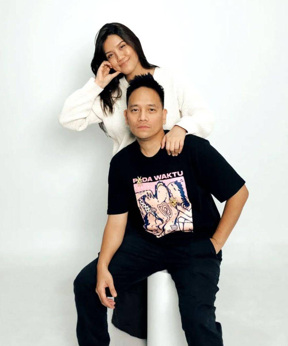 Penyanyi Indonesia Perempuan Inisial M yang Sudah Menikah