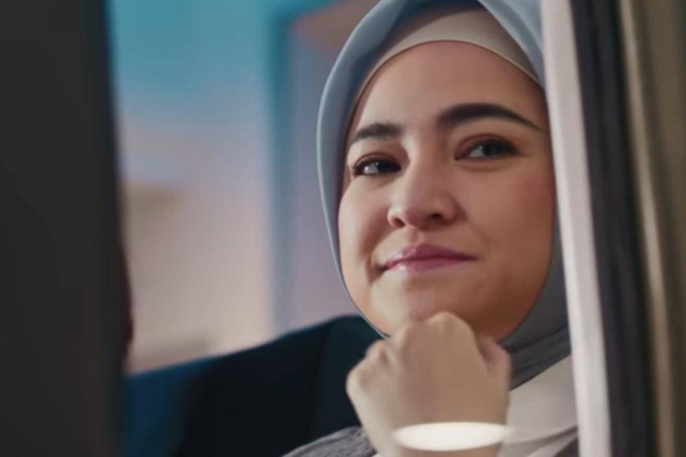 Potret Marshanda Kenakan Hijab di Film La Tahzan, Anggun Banget.jpg