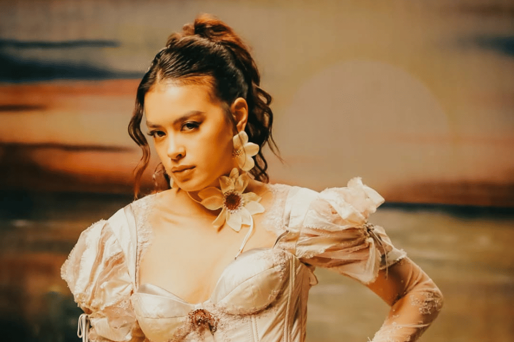 Fakta Keluarga Eva Celia