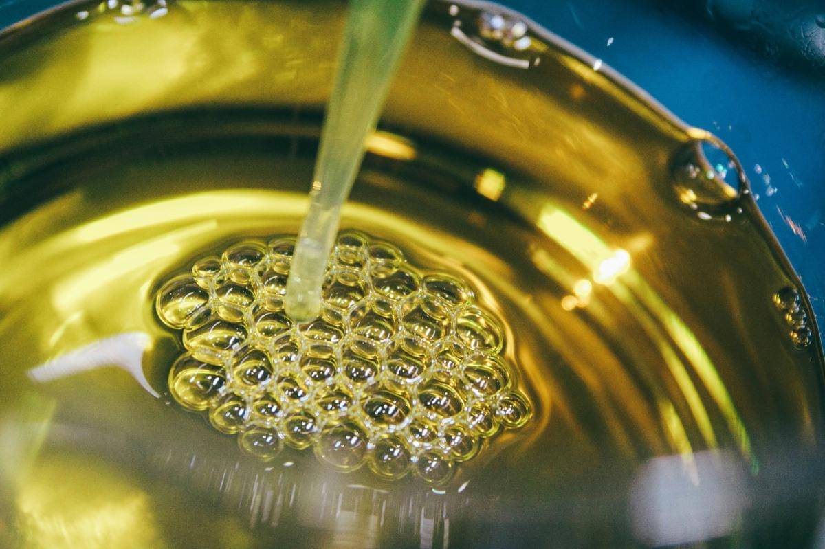 Tanda Minyak Goreng Kedaluwarsa