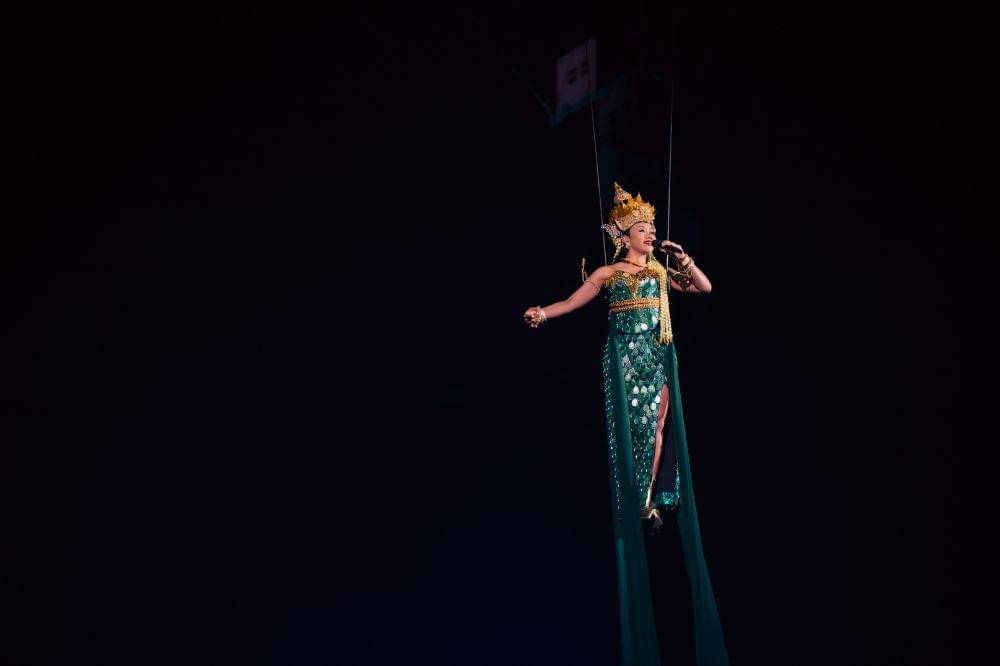 Aksi Yura Yunita di Pagelaran Sabang Merauke