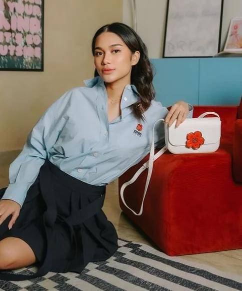 Tas Mewah Azizah Salsha 6.jpg