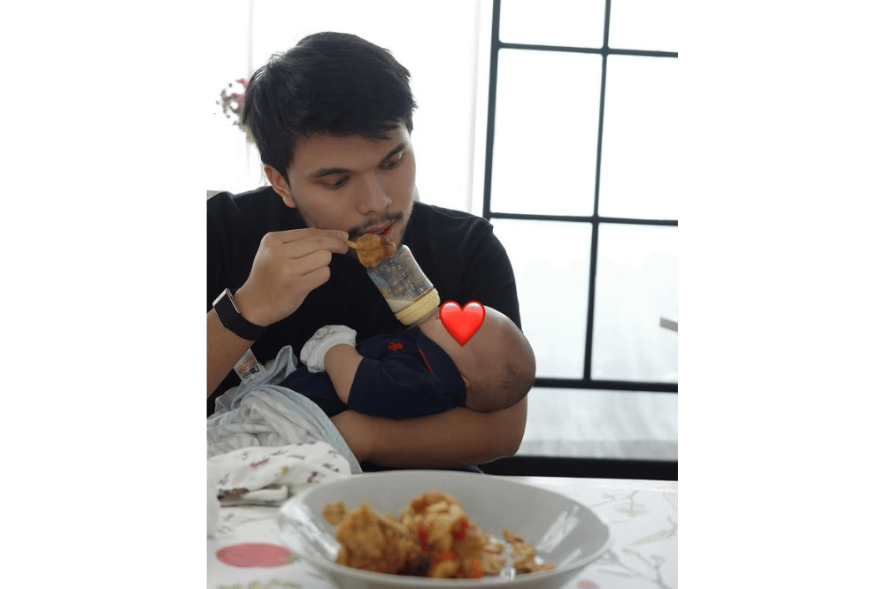 Thariq susuin Arash .png