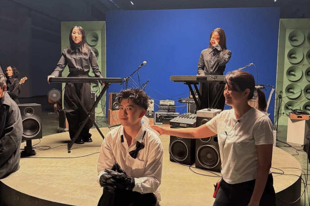 Lirik Lagu 'Senja' Rich Brian