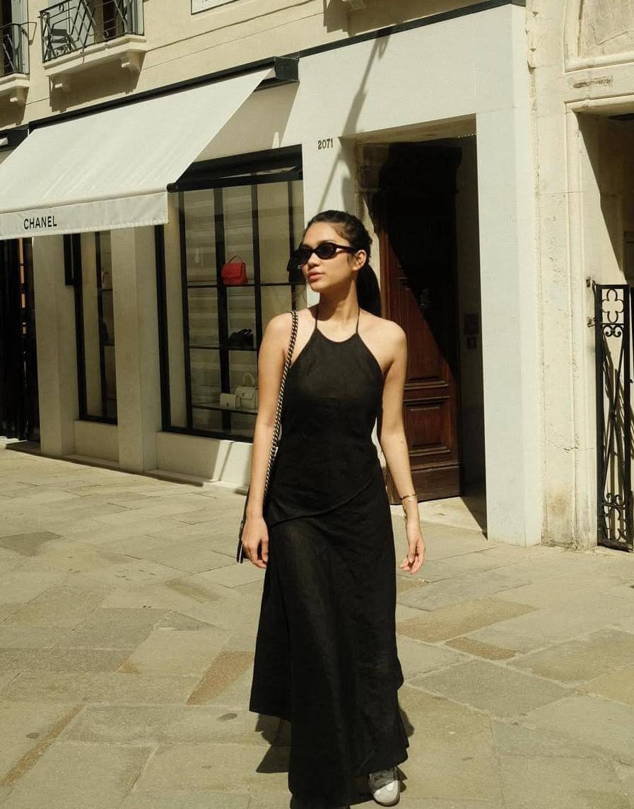 Penampilan Zize saat liburan