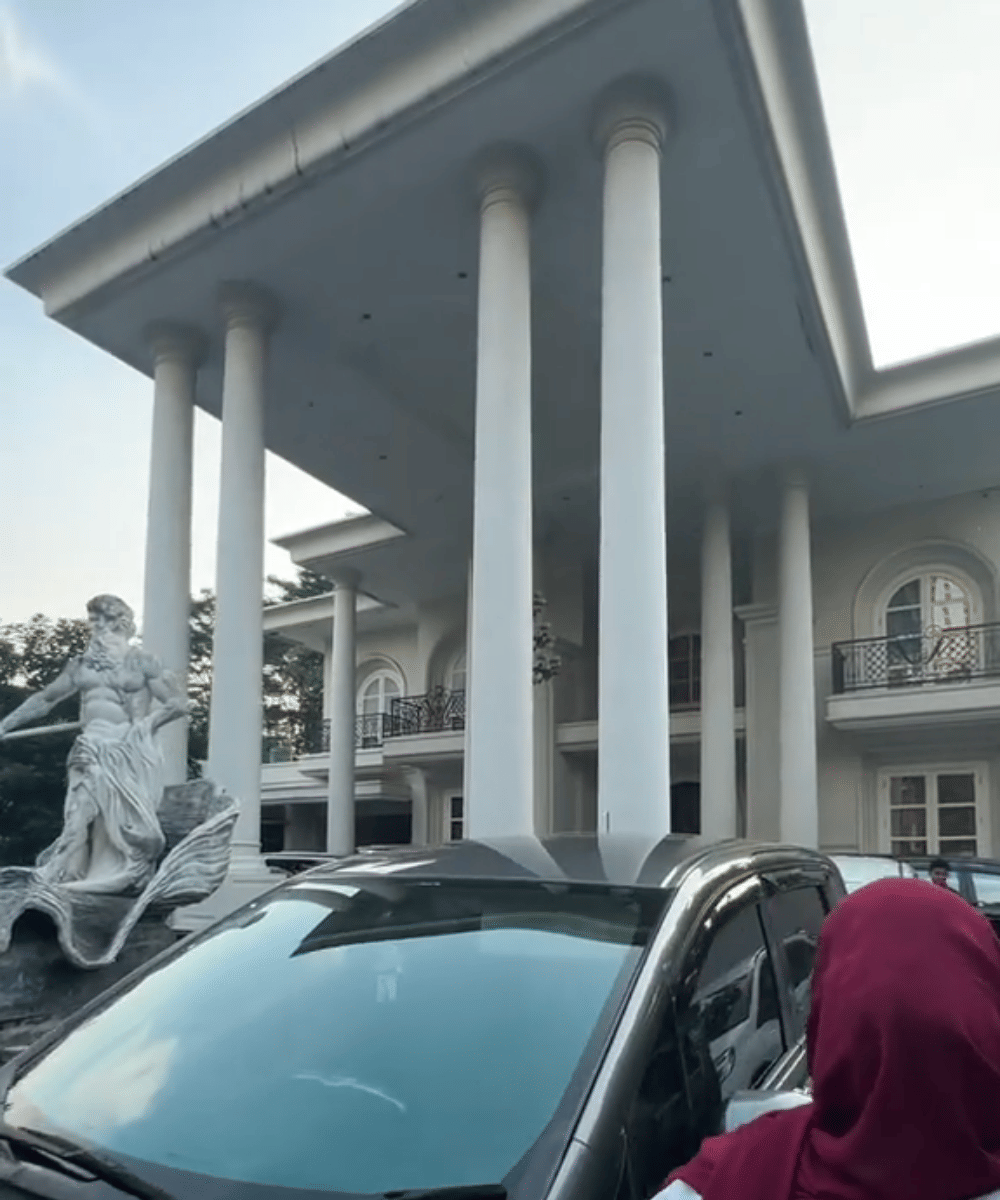 Tya Ariestya Main ke Rumah Monica Soraya 