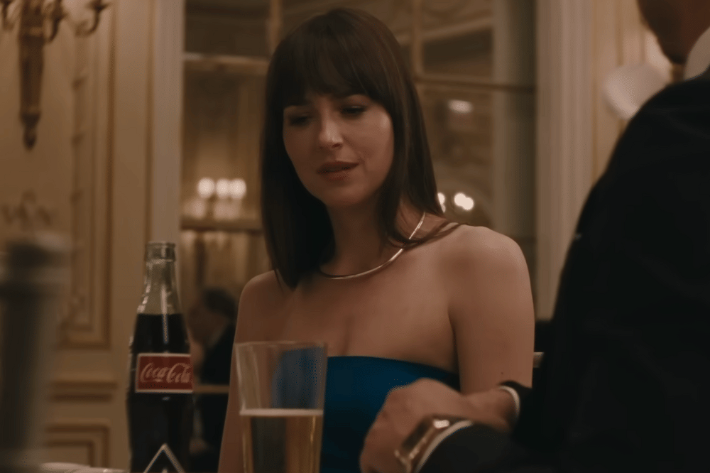 7 Fakta dan Sinopsis Film Materialists, Kisah Seorang Makcomblang