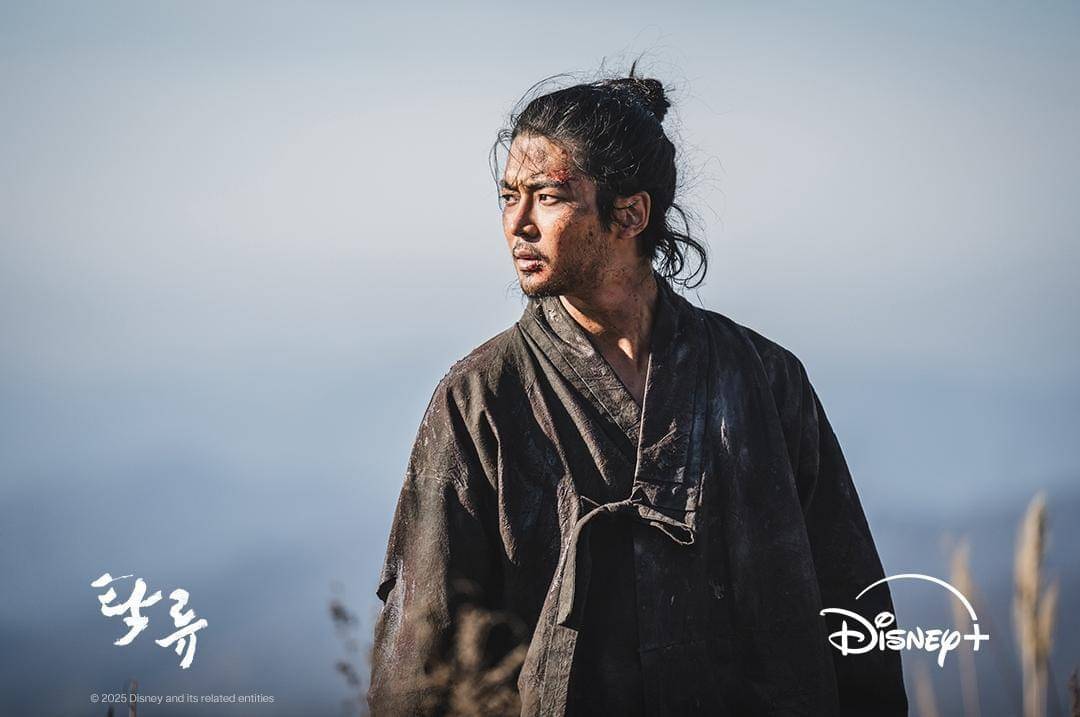 Rowoon di drama The Murky Stream (instagram.com/disneypluskr)