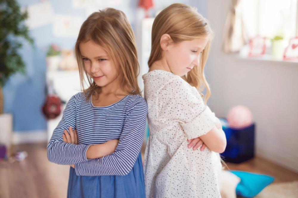 7 Cara Mengajarkan Anak Menghindari Toxic Friendship