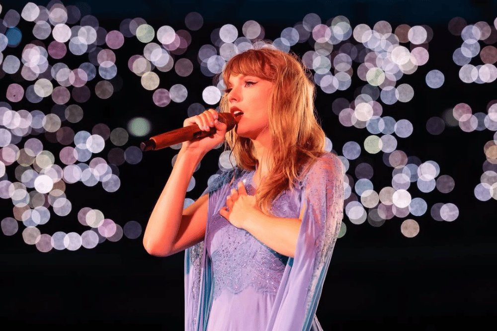 Fakta Kisah Cinta Taylor Swift