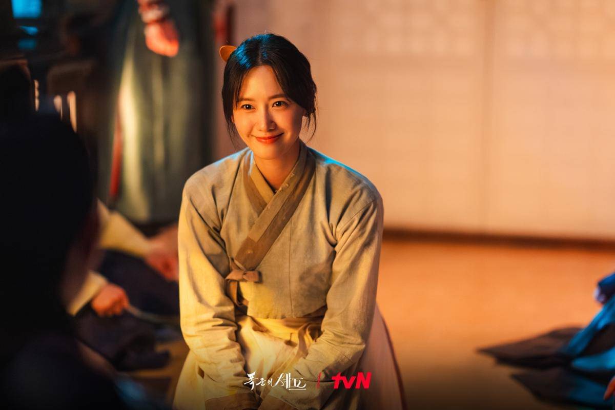 Yoona SNSD di Bon Appétit, Your Majesty (x.com/CJnDrama)