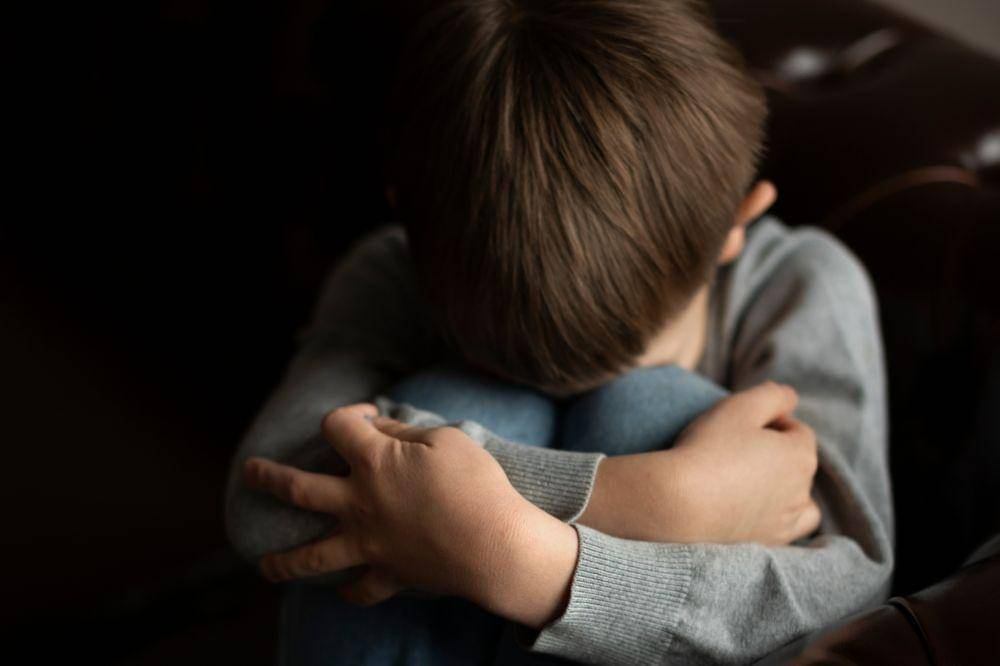 Non explicit image of child abuse