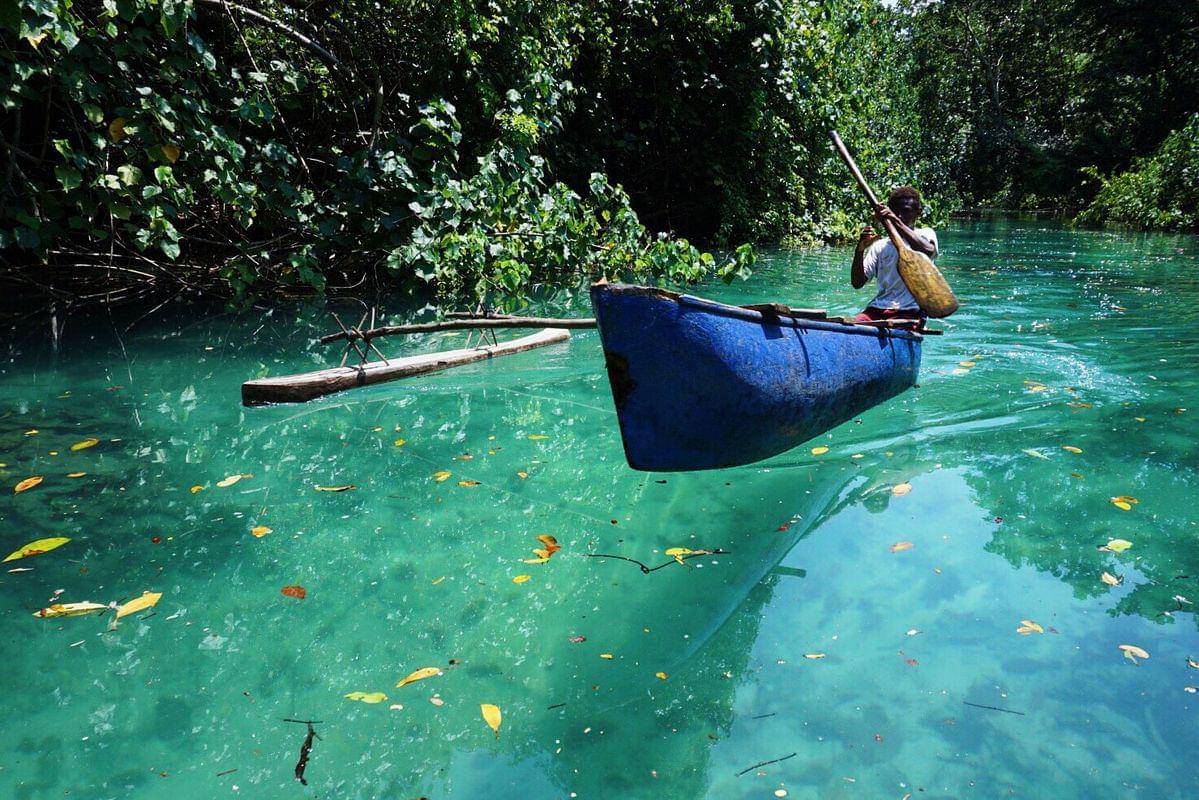 Riri River Blue Hole, Vanuatu 