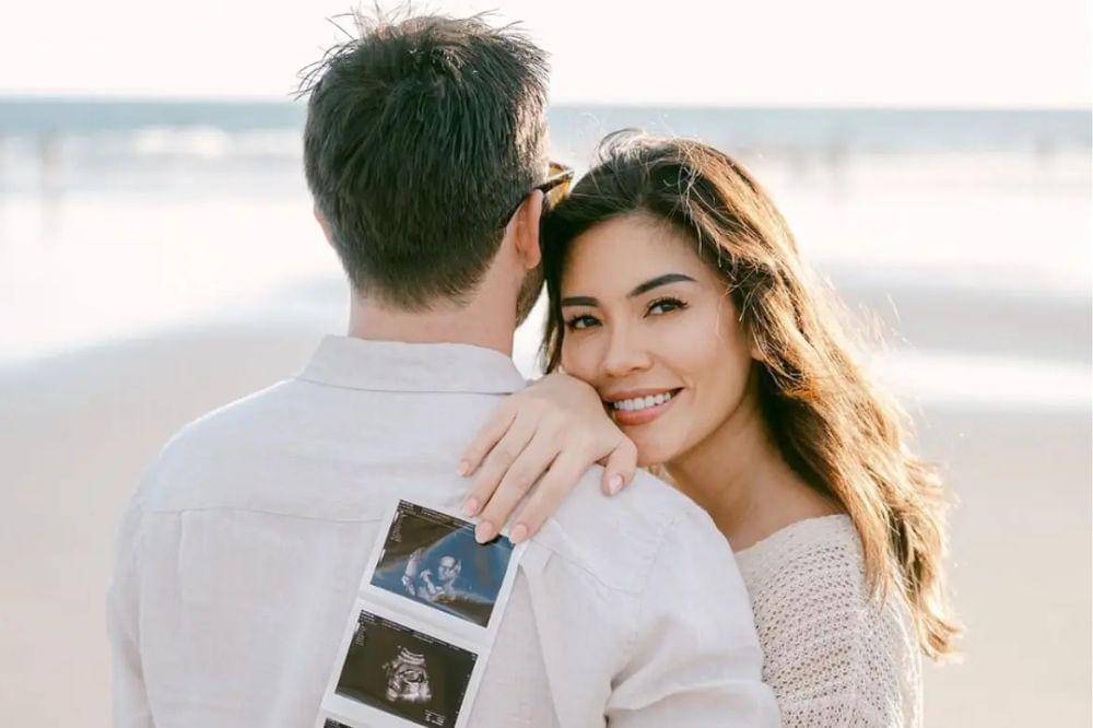 Cerita Aline Adita Jalani 7 Kali IVF hingga Berhasil Hamil di Usia 44 Tahun (1).jpg