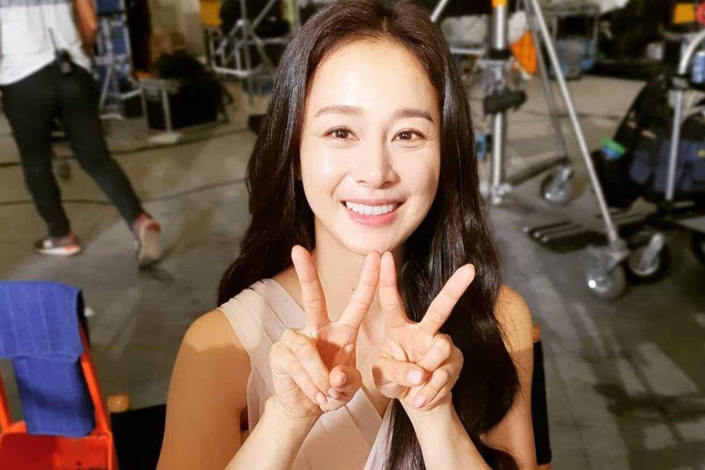 Kembali Berakting, Kim Tae Hee Bicara Soal Peran Ibu.jpg