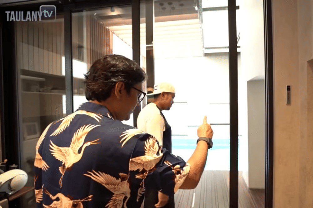 Fasilitas mewah di rumah Ahmad Sahroni