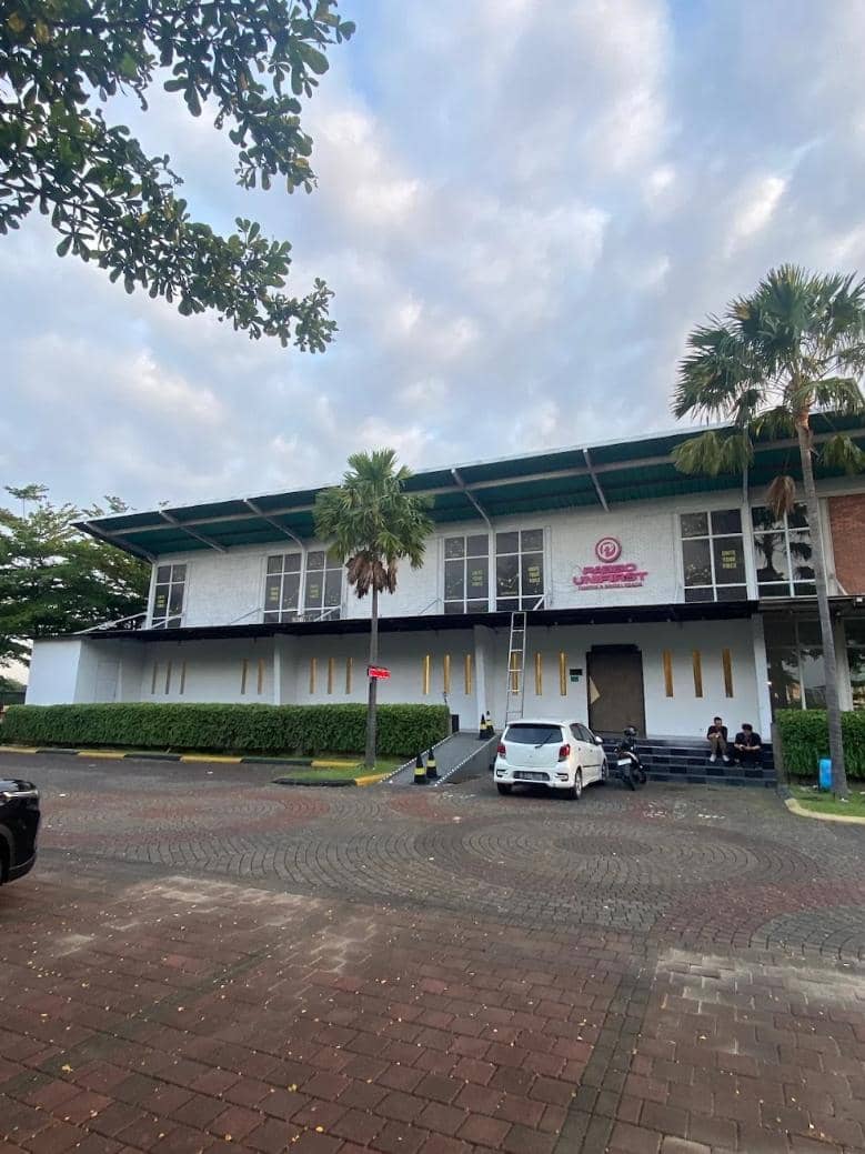 Pabbo 7 Cafe 24 Jam Jakarta Timur, Nongkrong Seru Sampe Pagi | Popmama.com