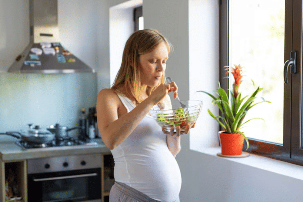 Dampak Terlalu Sering Mendengar Berita Buruk saat Hamil 2.png