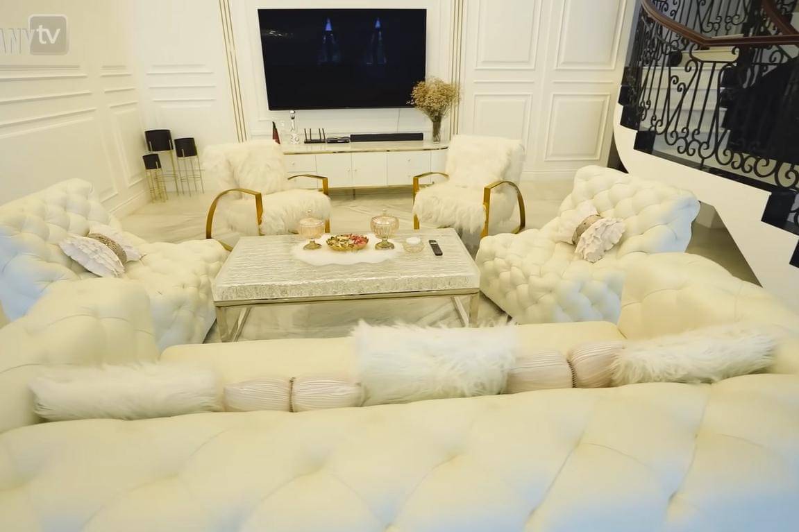 Foto Rumah Eko Patrio sebelum Dijarah