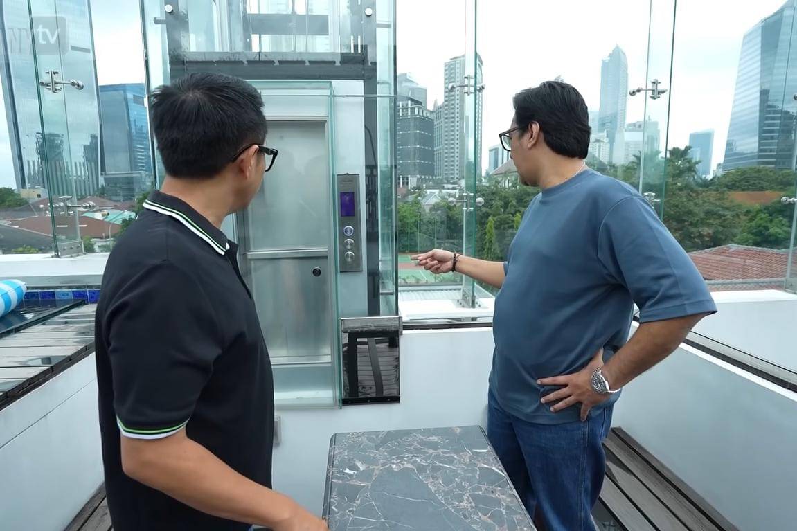 Foto Rumah Eko Patrio sebelum Dijarah