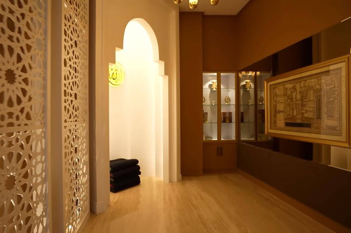 Foto Rumah Eko Patrio sebelum Dijarah