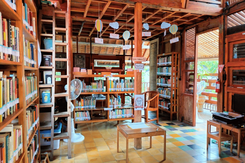 Rumah baca Hanacaraka Montessori