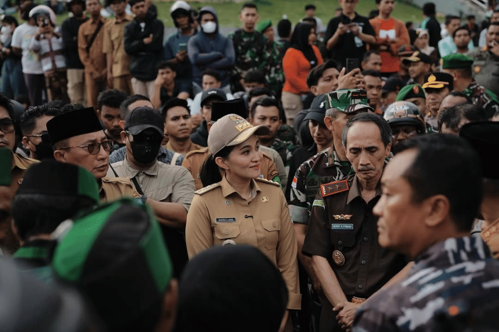 Temui dan Dengarkan Rakyat, Sherly Tjoanda Disambut Pujian Positif 2.png
