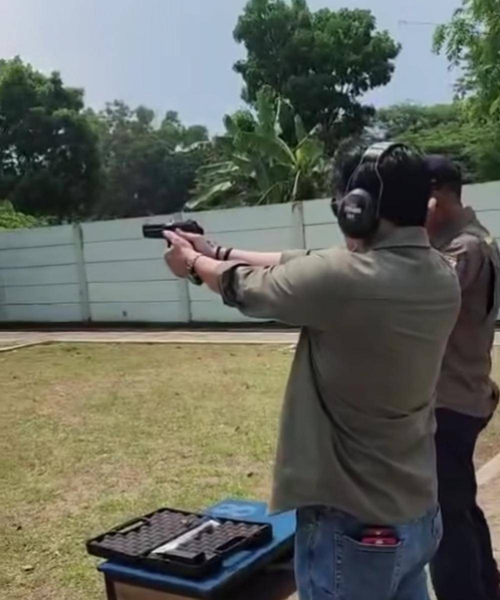 Namanya Ikut Terbawa, Ini Gaya Parto Patrio Teman Eko Patrio (3).jpg