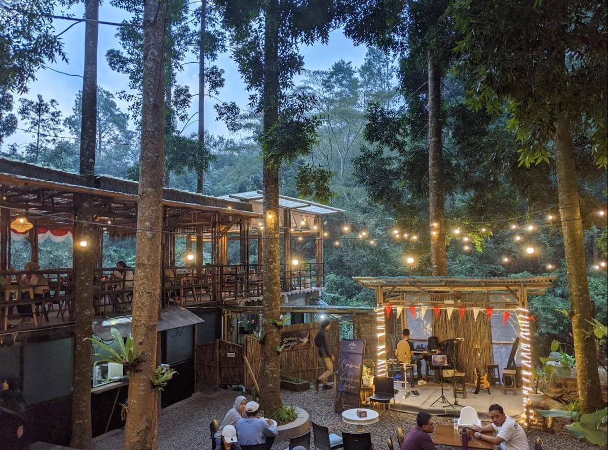 3 Cafe 24 Jam Puncak, Asik Buat Ngopi di Udara Sejuk