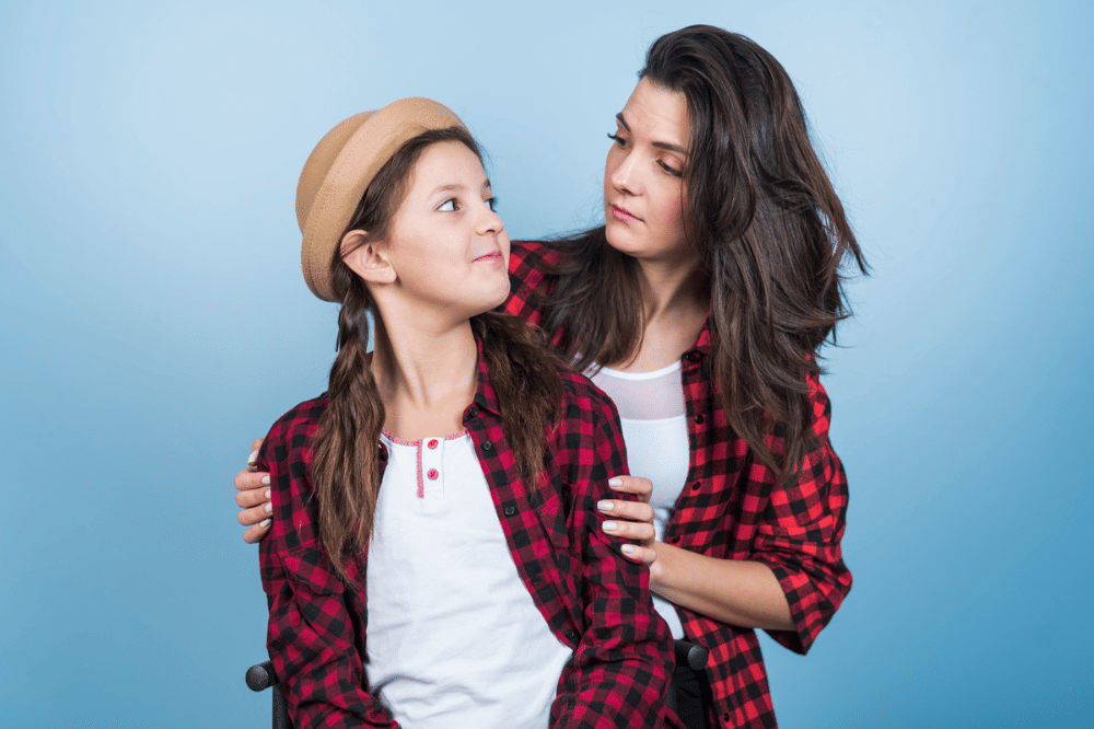 Mama dan anak remaja