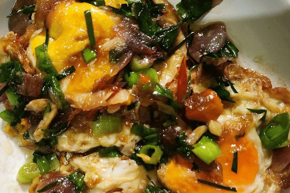 Oseng telur bawang.png