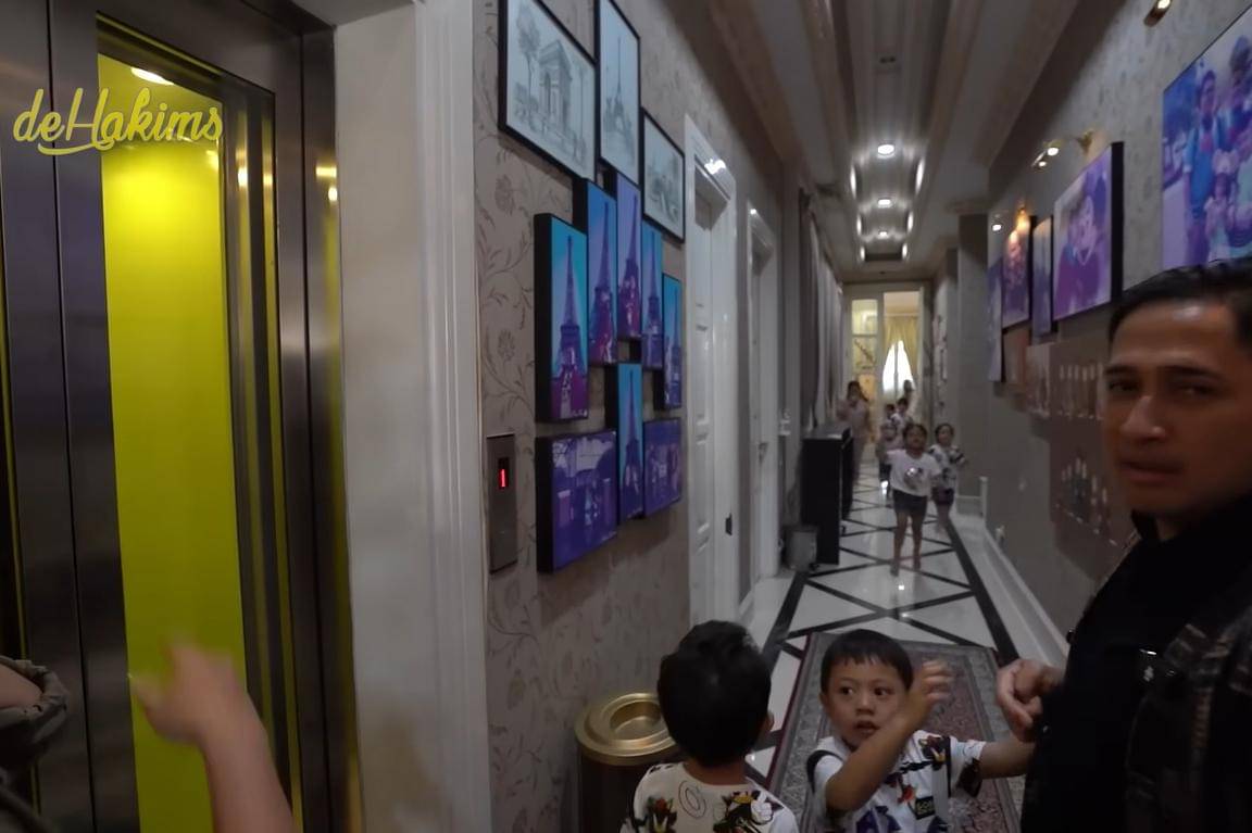 Fakta Mewahnya Rumah Monica Soraya 