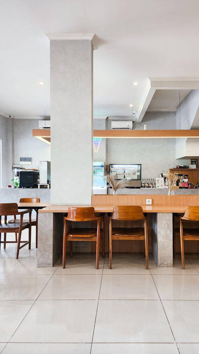 4 Cafe 24 Jam BSD, Punya Fasilitas Lengkap dan Suasana Nyaman