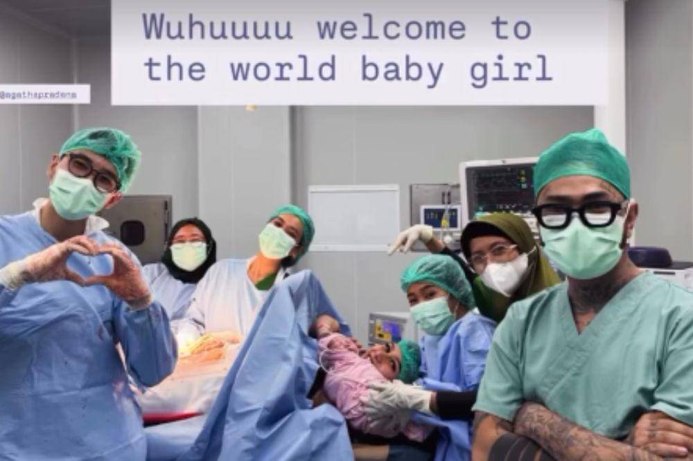 Onadio dan Beby Sambut Kelahiran Anak Kedua, Bayinya Perempuan 1.jpg