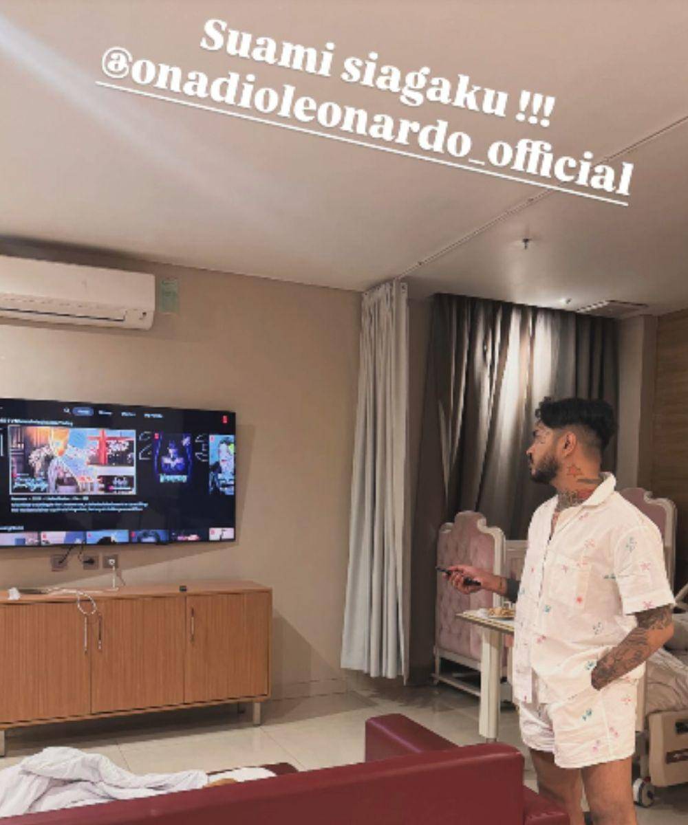 Onadio dan Beby Sambut Kelahiran Anak Kedua, Bayinya Perempuan 4.jpg