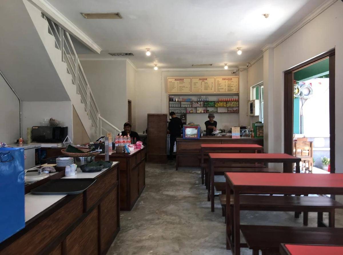 4 Cafe 24 Jam BSD, Punya Fasilitas Lengkap dan Suasana Nyaman