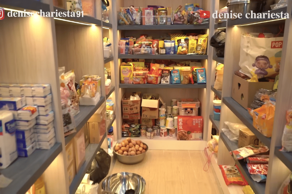 Kumpulan Foto Minimarket Mini di Rumah Sarwendah