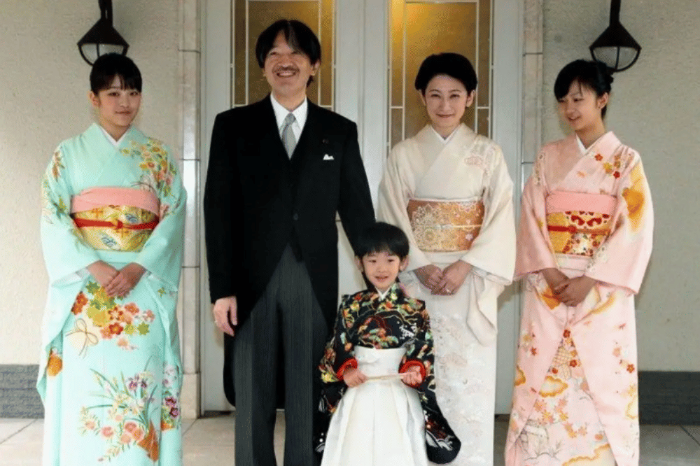 Fakta Keluarga Pangeran Hisahito