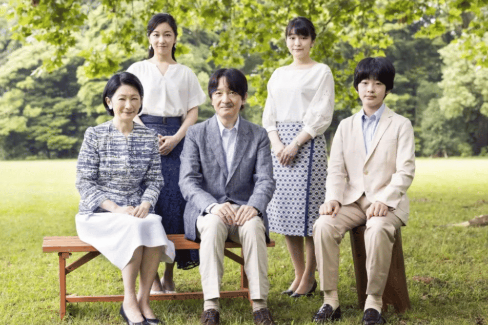 Fakta Keluarga Pangeran Hisahito