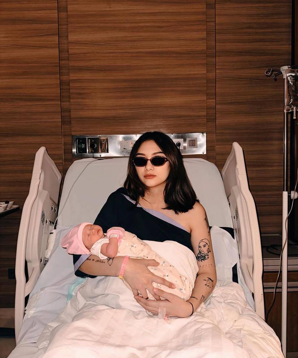 Potret Beby Istri Onad Melahirkan Anak Kedua 7.jpg