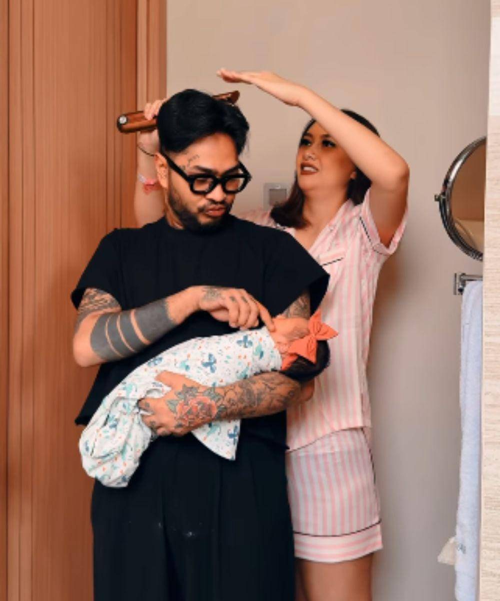 onad dan istri momong anak kedua