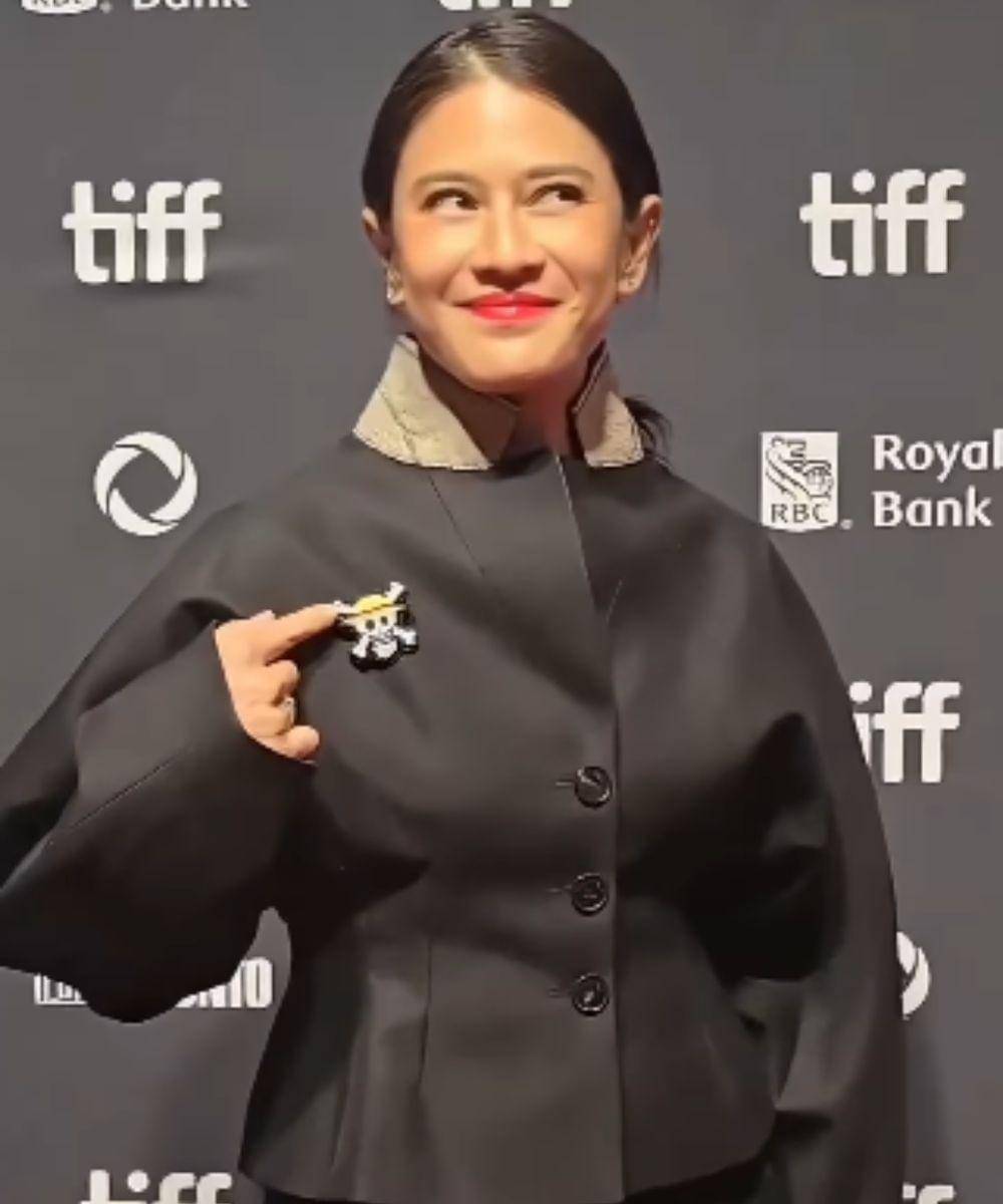 dian sastro pin one piece