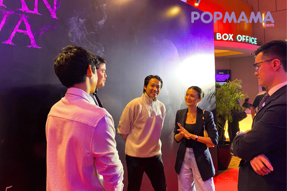 Deretan Artis yang Hadir di Gala Premiere Film Perempuan Pembawa Sial (12).png