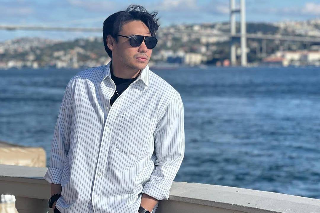 fakta rob clinton 1.jpg