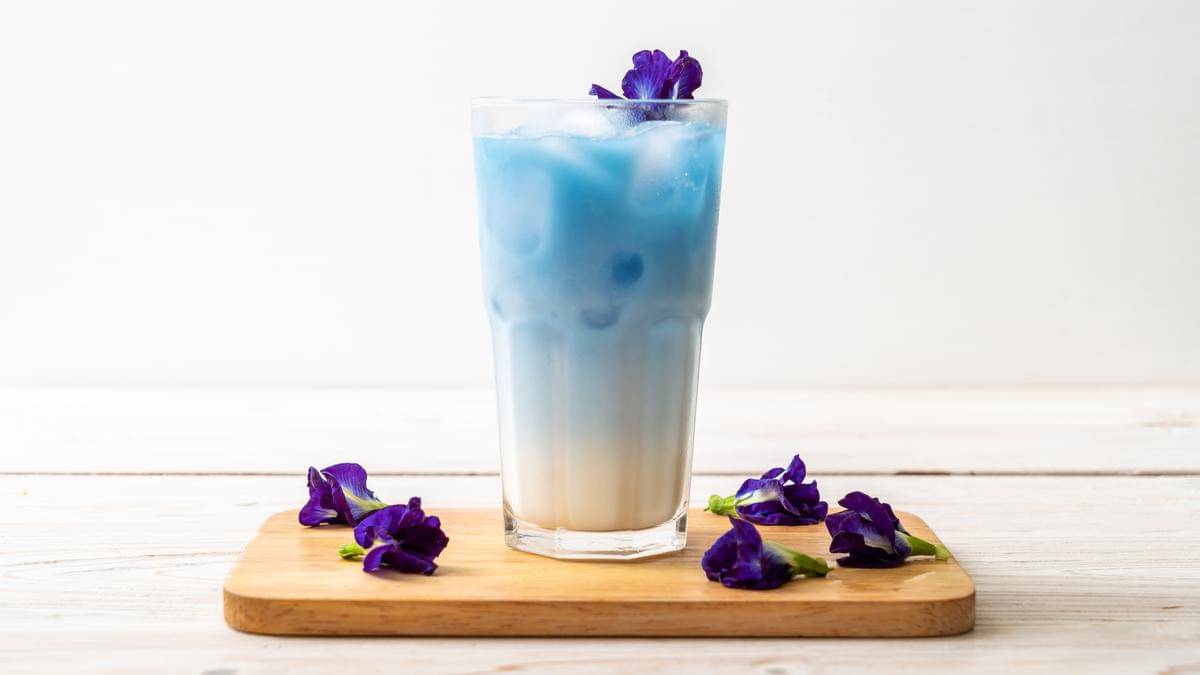 Resep Es Susu Jelly Telang Regal, Minuman Segar Cantik untuk Ngemil