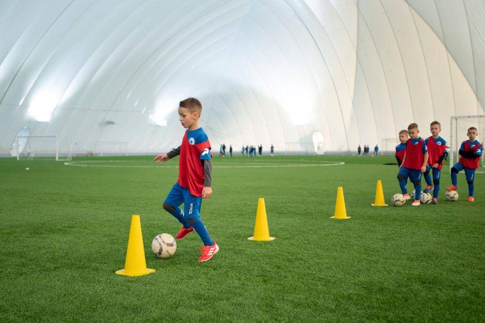 kids training on field