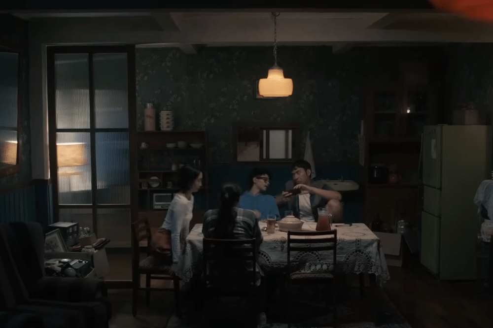 7 Fakta dan Sinopsis Film Dia Bukan Ibu, Teror Sosok Mama Berubah 4.png