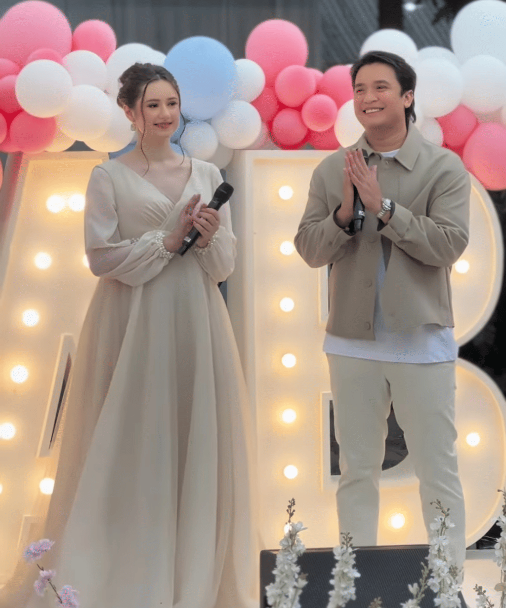 Foto Gender Reveal Anak Vika Kolesnaya dan Billy Syahputra