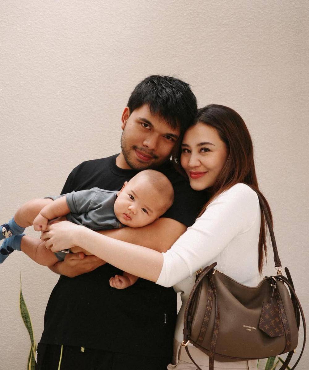 arash anak aaliyah.jpg