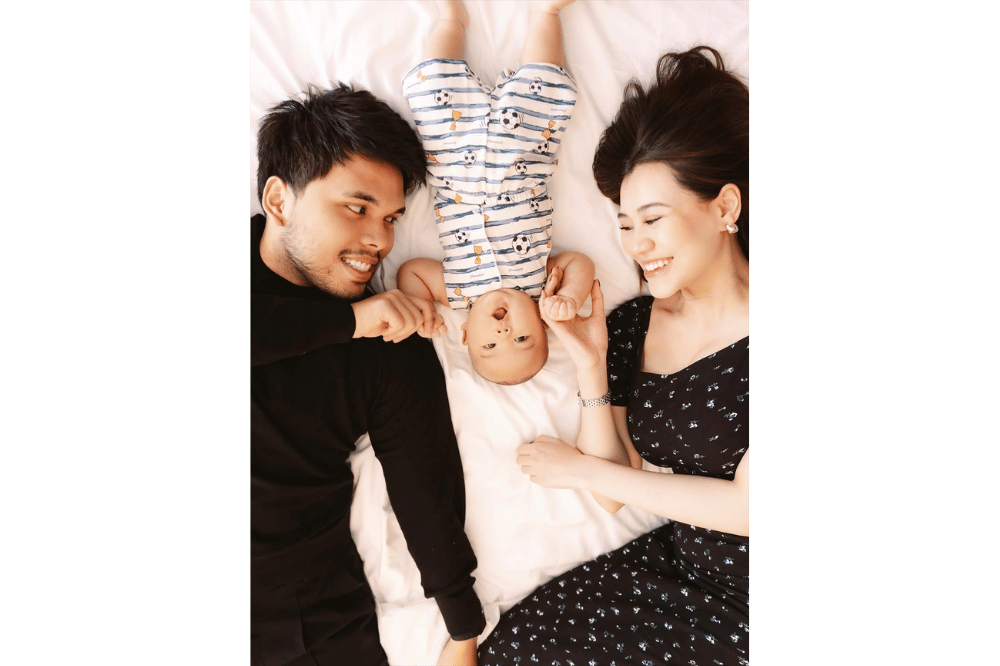 Foto Zahwa Momong Baby Arash 2.png